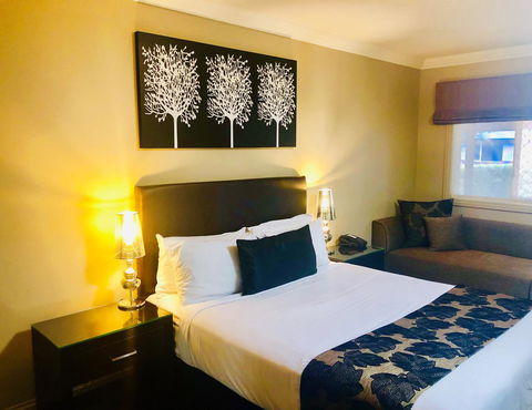 Ambassador On Ruthven - Inverell Accommodation 40
