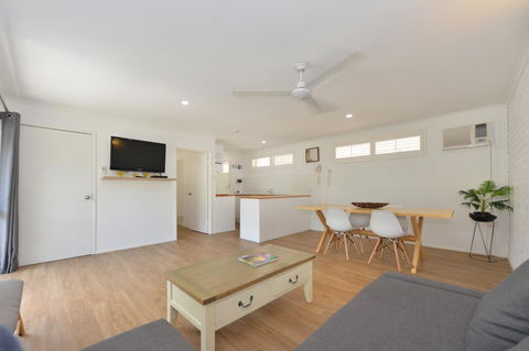 Lychee Tree Holiday Apartments - Inverell Accommodation 21