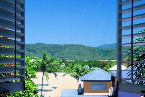 The Newport On Macrossan - Adults Only - Inverell Accommodation 10