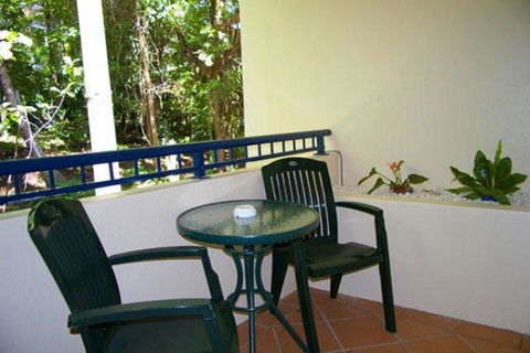 The Newport On Macrossan - Adults Only - Inverell Accommodation 5