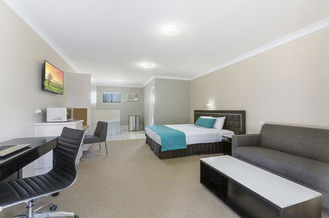 Comfort Inn North Brisbane - Inverell Accommodation 7