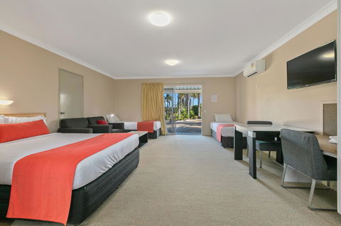 Comfort Inn North Brisbane - Inverell Accommodation 16