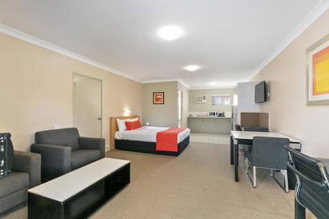Comfort Inn North Brisbane - Inverell Accommodation 17