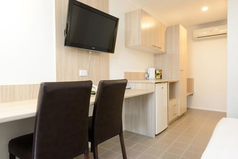 Smart Motels Bert Hinkler - Inverell Accommodation 40