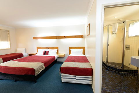 Smart Motels Bert Hinkler - Inverell Accommodation 3