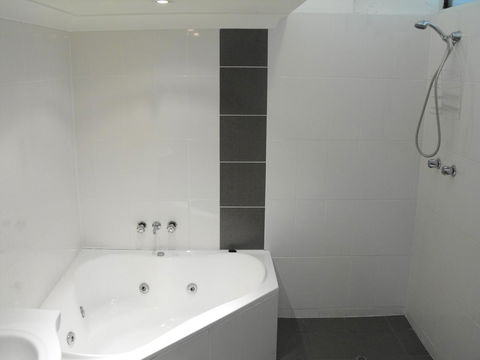 Kallangur Motel - Inverell Accommodation 3