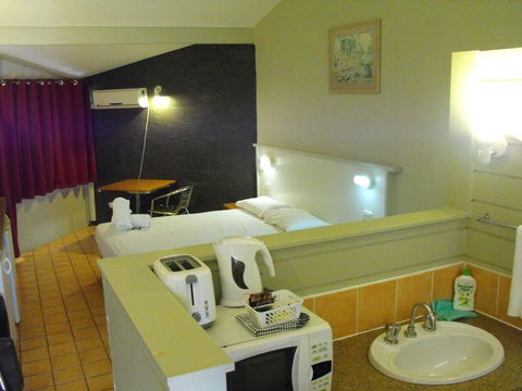Kallangur Motel - Inverell Accommodation 1