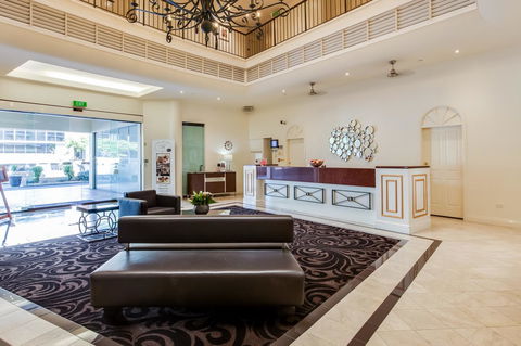 Central Cosmo Apartment Hotel - Inverell Accommodation 6
