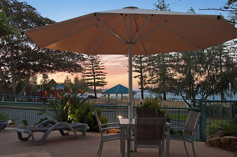 The Norfolks On Moffat Beach - Inverell Accommodation 13