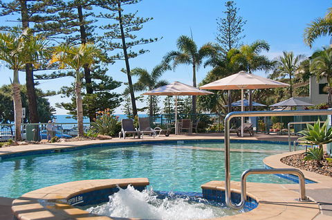 The Norfolks On Moffat Beach - Inverell Accommodation 15