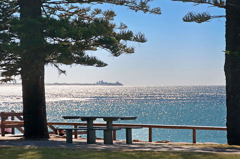 The Norfolks On Moffat Beach - Inverell Accommodation 10