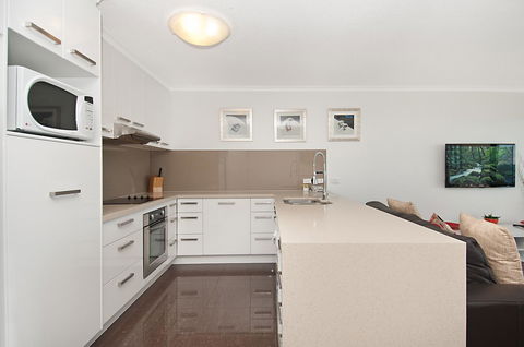 The Norfolks On Moffat Beach - Inverell Accommodation 36