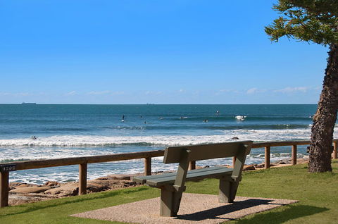 The Norfolks On Moffat Beach - Inverell Accommodation 8