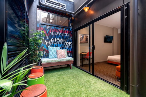 The Constance Fortitude Valley - Inverell Accommodation 11