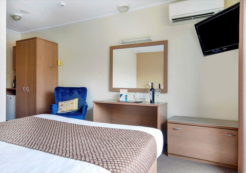 The Metropolitan Spring Hill - Inverell Accommodation 20