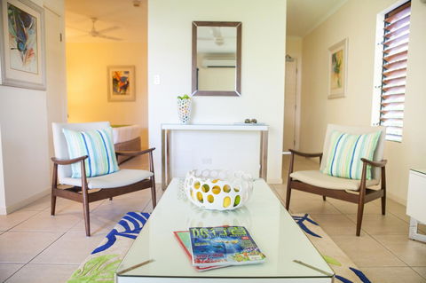 Freestyle Resort Port Douglas - Inverell Accommodation 25