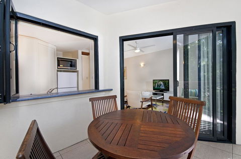 Freestyle Resort Port Douglas - Inverell Accommodation 14