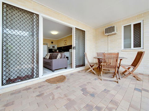 Murray Street Apartments - Inverell Accommodation 29