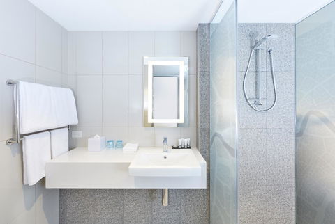 Holiday Inn Express Brisbane Central, An IHG Hotel - Inverell Accommodation 9