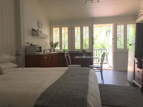 Halcyon On Bardon - Inverell Accommodation 1