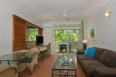 Seascape Holidays - Coral Apartments - Inverell Accommodation 10