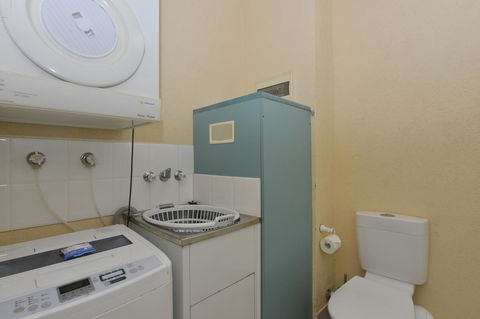 Seascape Holidays - Coral Apartments - Inverell Accommodation 14