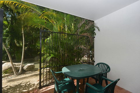 Seascape Holidays - Coral Apartments - Inverell Accommodation 32