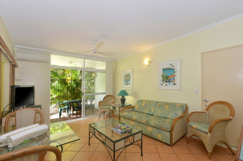 Seascape Holidays - Coral Apartments - Inverell Accommodation 29