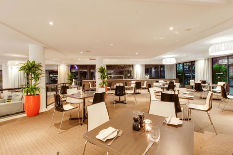 Oakwood Hotel & Apartments Brisbane - Inverell Accommodation 7
