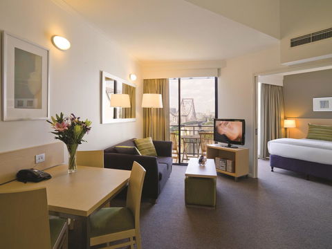 Oakwood Hotel & Apartments Brisbane - Inverell Accommodation 5