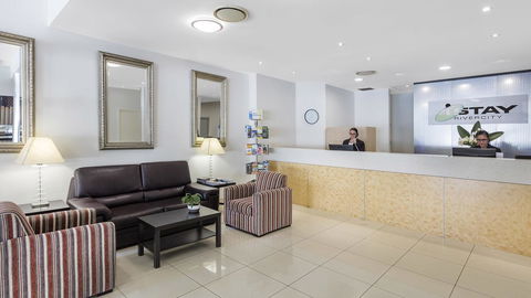 Oaks Brisbane River City Suites - Inverell Accommodation 4
