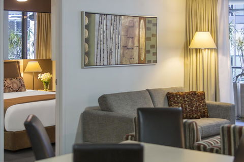 Oaks Brisbane River City Suites - Inverell Accommodation 11