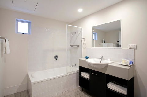 Verano Resort Noosa - Inverell Accommodation 33