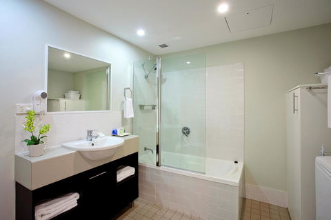 Verano Resort Noosa - Inverell Accommodation 23