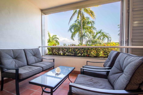 Club Tropical Resort - Official Onsite Reception & Check In - Inverell Accommodation 24