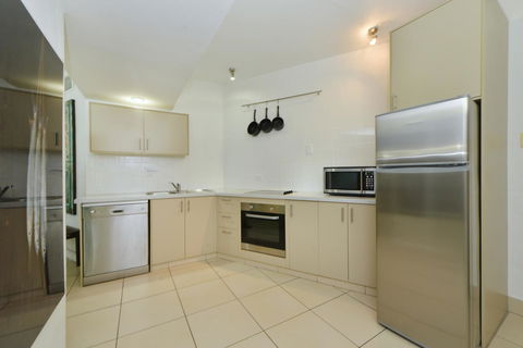 Club Tropical Resort - Official Onsite Reception & Check In - Inverell Accommodation 2