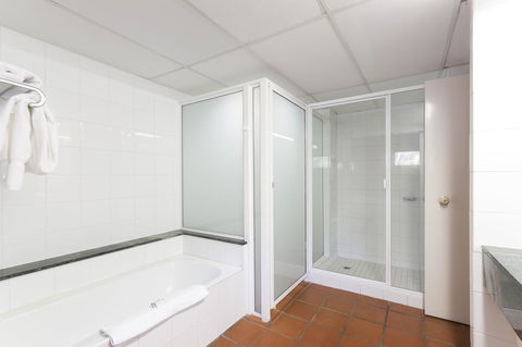 Club Tropical Resort - Official Onsite Reception & Check In - Inverell Accommodation 12