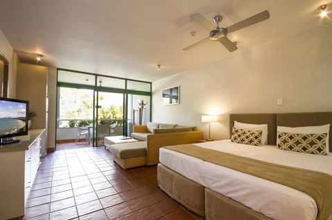 Club Tropical Resort - Official Onsite Reception & Check In - Inverell Accommodation 19