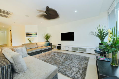 Club Tropical Resort - Official Onsite Reception & Check In - Inverell Accommodation 38