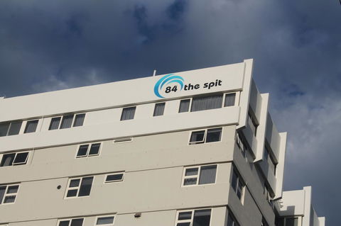 84 The Spit Holiday Apartments - Inverell Accommodation 29