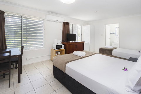 Sunshine Beach Resort - Inverell Accommodation 8