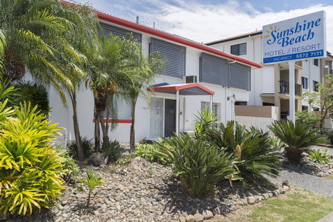 Sunshine Beach Resort - Inverell Accommodation 3