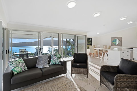 Oasis Apartments On Hamilton Island By HIHA - Inverell Accommodation 34