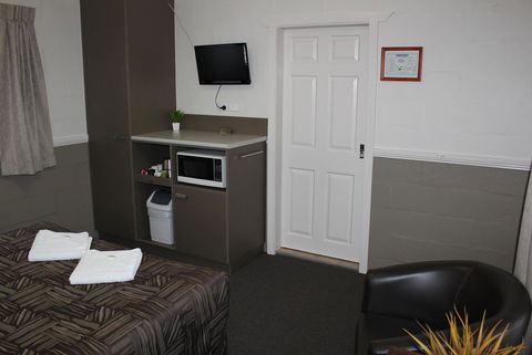 City Motor Inn - Inverell Accommodation 9