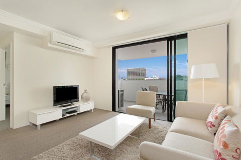 Republic Apartments Brisbane City - Inverell Accommodation 24