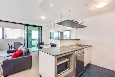 Republic Apartments Brisbane City - Inverell Accommodation 21