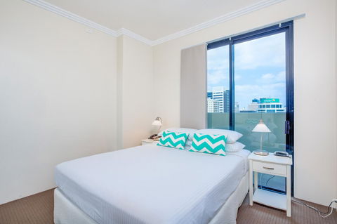 Republic Apartments Brisbane City - Inverell Accommodation 8