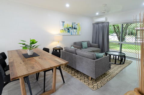 TiTree Resort Apartments - Inverell Accommodation 7