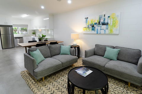 TiTree Resort Apartments - Inverell Accommodation 8