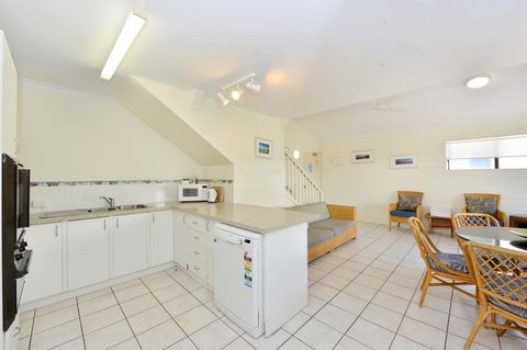 Driftwood Mantaray - Official Onsite Reception And Check In - Inverell Accommodation 25